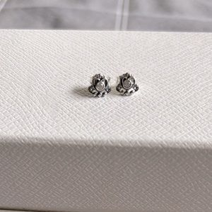 NWOT Pandora Princess Tiara stud earrings
